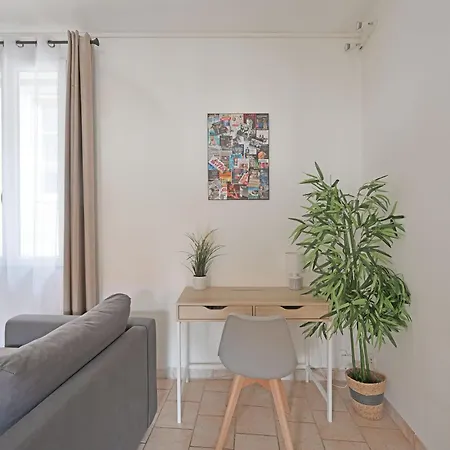 Appartement La Tour Des Teinturiers - Ac Clim - Wifi - Balcon Avignon